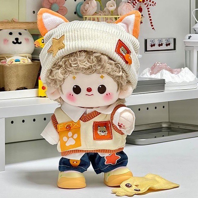 NekoMasu_Store's tweet photo. พรีออเดอร์ ชุดตุ๊กตา ขนาด 10 cm. ใส่เสริมตกแต่งน้อง #ตุ๊กตาเหรินเจียหลุน  #เหรินกั๋วเชา (#เหรินเจียหลุน) จาก Vlog พาชมบ้านแดง  

❤️ 1 ชุด ได้ 5 ชิ้นหมวก+เสื้อผ้า+กางเกง+รองเท้า +กระเป๋า ราคา 270฿  
❤️ 1 ชุด ได้ 4 ชิ้น 
หมวก + เสื้อสีขาว+เสื้อไหมพรม+กางเกง
ราคา 270฿
(รวมค่านำเข้าแล้ว)
🍀ถ้าสั่งพร้อมตุ๊กตา สามารถรอส่งของพร้อมกันได้ 
🏠สั่งชุดอย่างเดียว ค่าส่งปณ.ems เหมา 40฿ จะสั่งกี่ชุดก็ได้ค่ะ 

ชุดสั่งแล้วรอของถึงไทย 7-15 วันค่ะ

สั่งซื้อ/สอบถาม ทัก Dm. หรือ Line : @080miljl https://t.co/JjS6deXcRR มาได้เลยนะคะ  
#NekoMasu_Store #renjialun #AllenRen #任嘉伦
