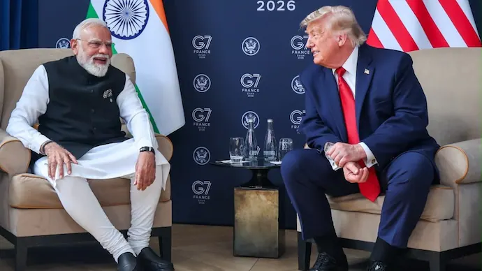 OpIndia_in's tweet photo. ‘उन्होंने भारत को वैश्विक शक्ति बना दिया, मैं ‘फैन’ हूँ’

PM मोदी के मुरीद हुए अमेरिकी विदेश मंत्री रुबियो

ट्रंप की अगले साल भारत यात्रा पर दिया अपडेट

https://t.co/KQb92aHok5 https://t.co/7235R2XGBK