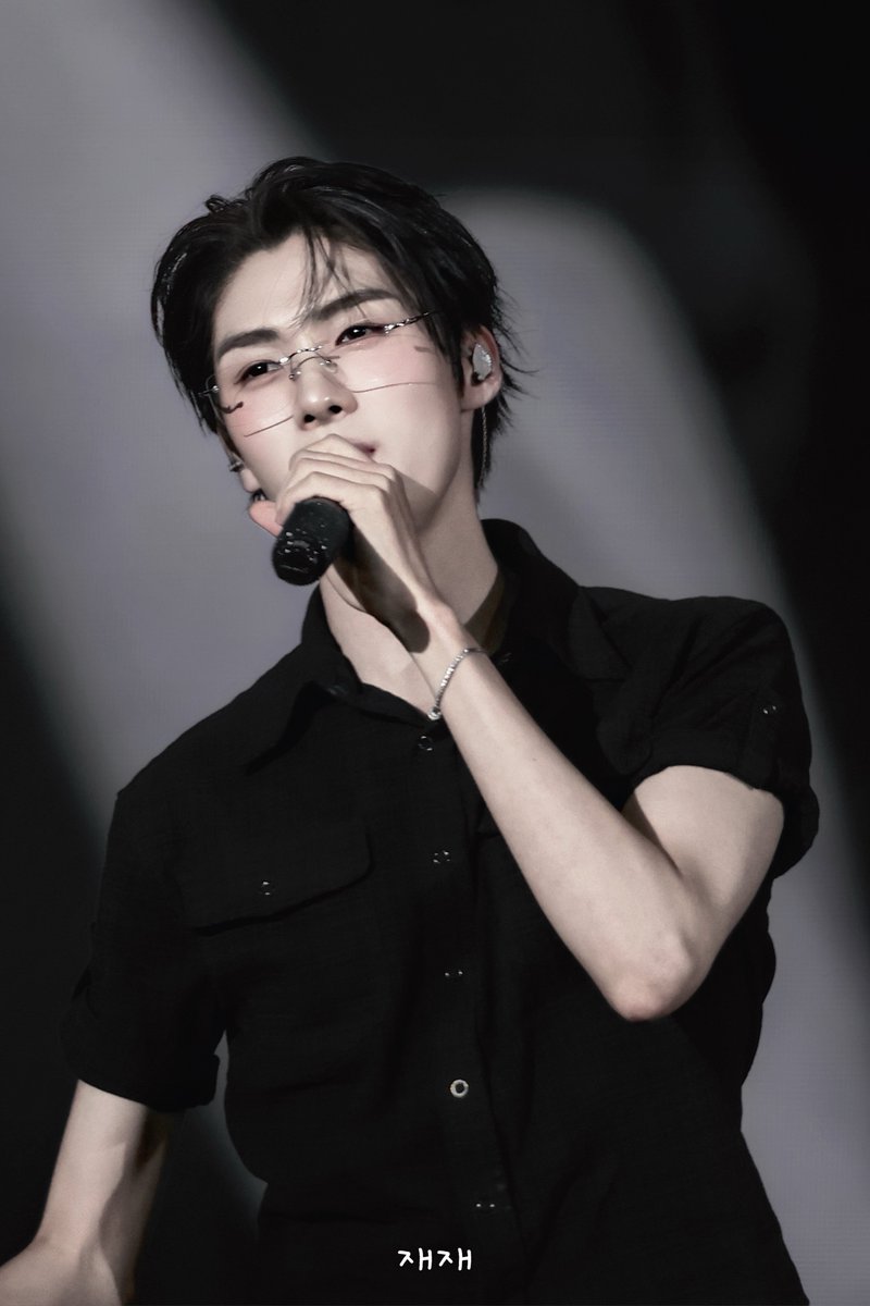 jae_wishyouwere's tweet photo. 260627 sound check

#YOUNGJAE #영재 #ヨンジェ 
#TWS #투어스 #トゥアス https://t.co/7SNV3nZYY1