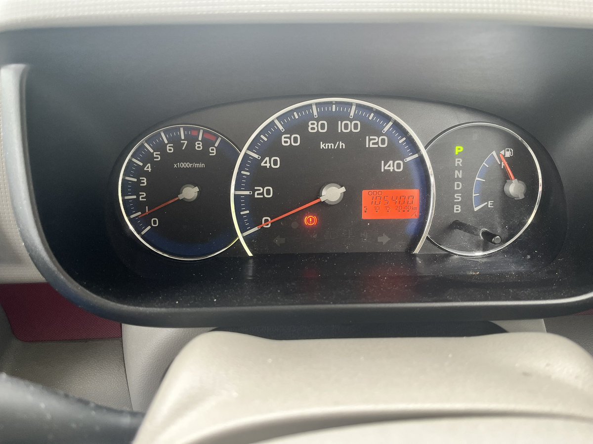 Contenori's tweet photo. 最近｢ねぇみて！！！｣と言わんばかりに、たまたま停車した時にキリ番のコンテちゃんが可愛いすぎる…そんなの撮っちゃうよね https://t.co/qHwl78OUhY