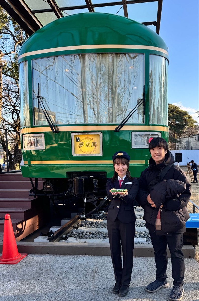 masumin147's tweet photo. 6/27息子18歳になりました🎂
18年前の今日16:39に産声をあげた子がこんなに大きく育ちました💕
優しく家族思いの自慢の息子です🥳

おめでとう🎉
素敵な18歳を過ごしてね✨✨ https://t.co/MKiGCgC0UC