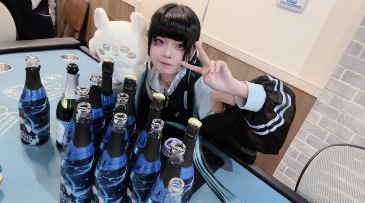 Sherry_CQ's tweet photo. 【ERROR CODE：626】

この度はたくさんのお祝いありがとうございました。
バカラは3卓も立ってましたね、楽しかったな。

たくさんのプレイヤーさんが集まってくださって、カジクエに来てよかったってとても思います。

これにて、
カジクエハッキングを終了しました＿＿＿ https://t.co/jM45WgpQrP