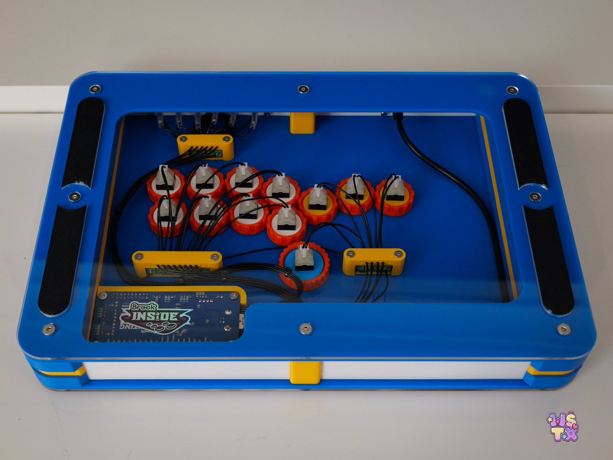 WaifuSticks's tweet photo. Todays build is for Clockwyse.  ^_^

They did their own pixel art for the controller. It’s very nice to work with something so personal.

Thank you for believing.  ^_^ https://t.co/TP24MCO0lp