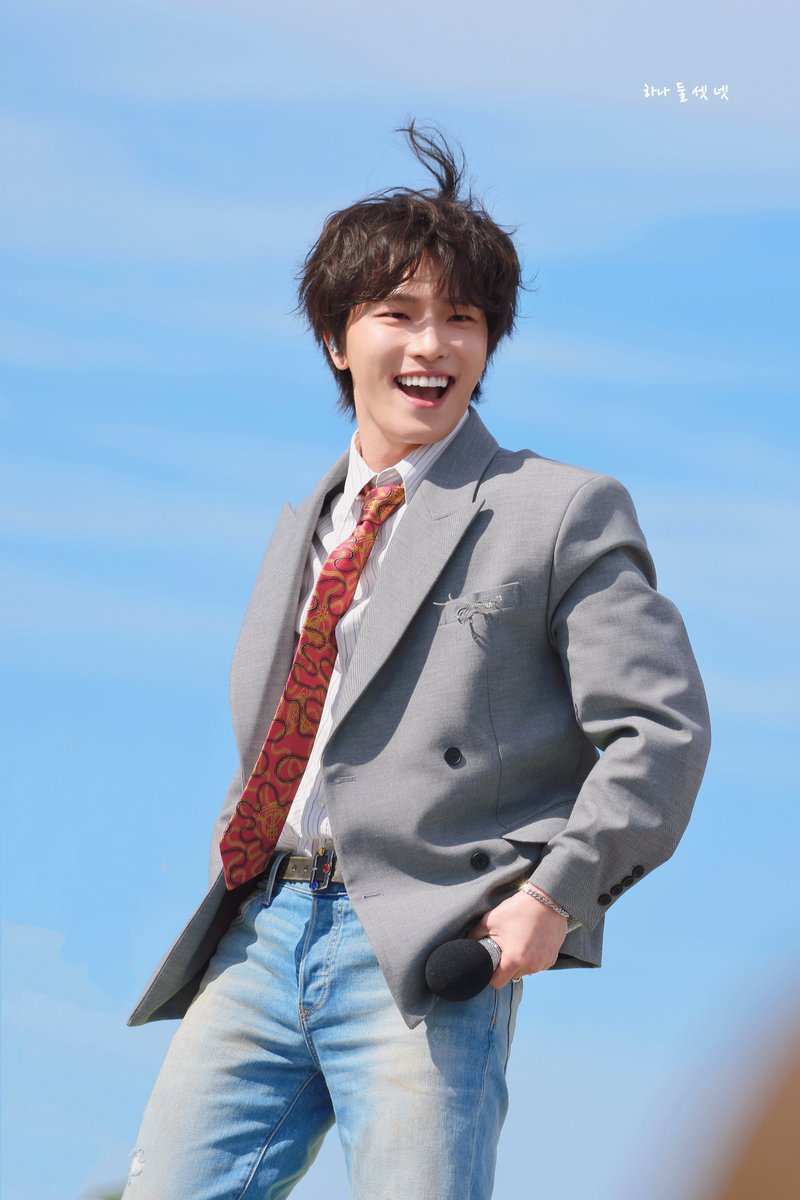 seventeen_1234_'s tweet photo. #세븐틴 #SEVENTEEN 
#DINO #李灿 #ディノ
#디노 #이찬

260627 경주 전국노래자랑 https://t.co/HRlqxYpBgu