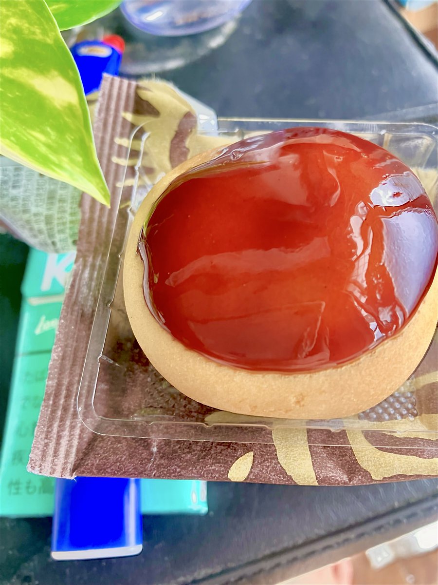 ryoumassuu's tweet photo. 栗饅頭を貰った
こんな見た目のちいかわっていなかった？ https://t.co/Cv5XzuIFuN