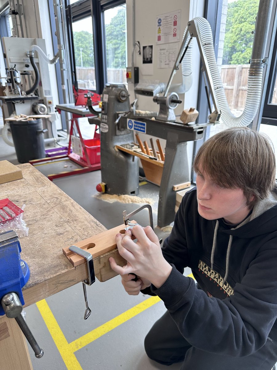 AlnessCdt's tweet photo. Jewellery making piercing practice underway! #teamalness @alnessacademy @AlnessDyw @AlnessArt @AlnessScience @AlnessAcademyPE @AlnessLanguages  @AlnessSupport 
@MurphyGroup1951
@hubNorthScot @kierconstruct @patmunro1945 @morrisonbuilds @EcosystemsT @TheEDTUK https://t.co/OYNfXEY3X0