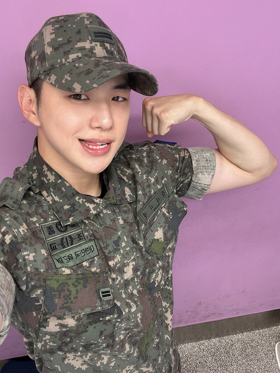 daniel_playlist's tweet photo. <Daniel’s Play List> 
💿The Kid LAROI ‘BABY I'M BACK’
𝙉𝙄𝙀𝙇𝙎𝙏𝘼𝙂𝙍𝘼𝙈
이마에 뾰루지 나버린 군인
#강다니엘 #KANGDANIEL https://t.co/ZtaUQAvNjL