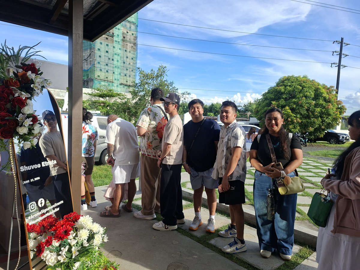 PangkatShuvee's tweet photo. Happening Now! Enjoy the fun at our birthday bash for Shuvee, Pangkat! 

SHUVEE BIRTHDAY SPLASH https://t.co/MhP0FPzU5D