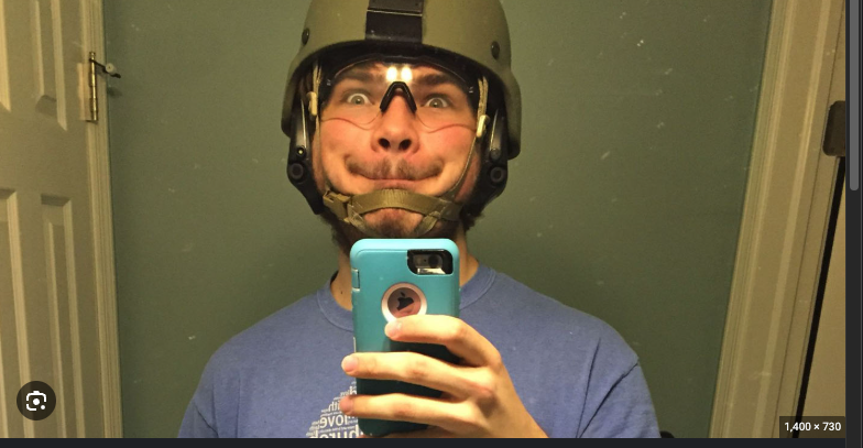 AnAverage_X's tweet photo. @victezuy you and ur friend need to stay banned
ur friend was exploiting and wore something that looked like a nazi outfit
and u have a mass shooter pfp https://t.co/BxdWF6iitH