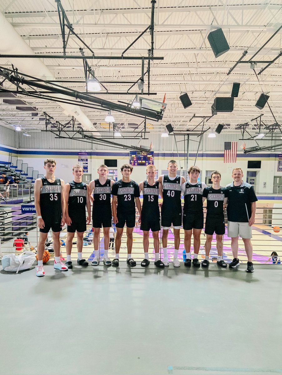 quinnwells52's tweet photo. 4-1 @RiseCircuit Session II in Atlanta. Great team wins and handed an undefeated Iowa Suns their first loss. One more to go... 
@sanfordhoopsfgo @Cole_Martin2029 @TateSunde @payton_a0 @Cole_Martin2029 @BrockS95099 @DaksHoops @PrepHoopsDakota @mosesk225 https://t.co/c1UtrPHBhz