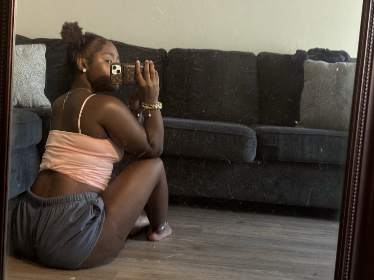 brownskin_mjay's tweet photo. 💞 #foryou #explore #ExploreMore #brownskin #pretty https://t.co/FVhi1FviH0