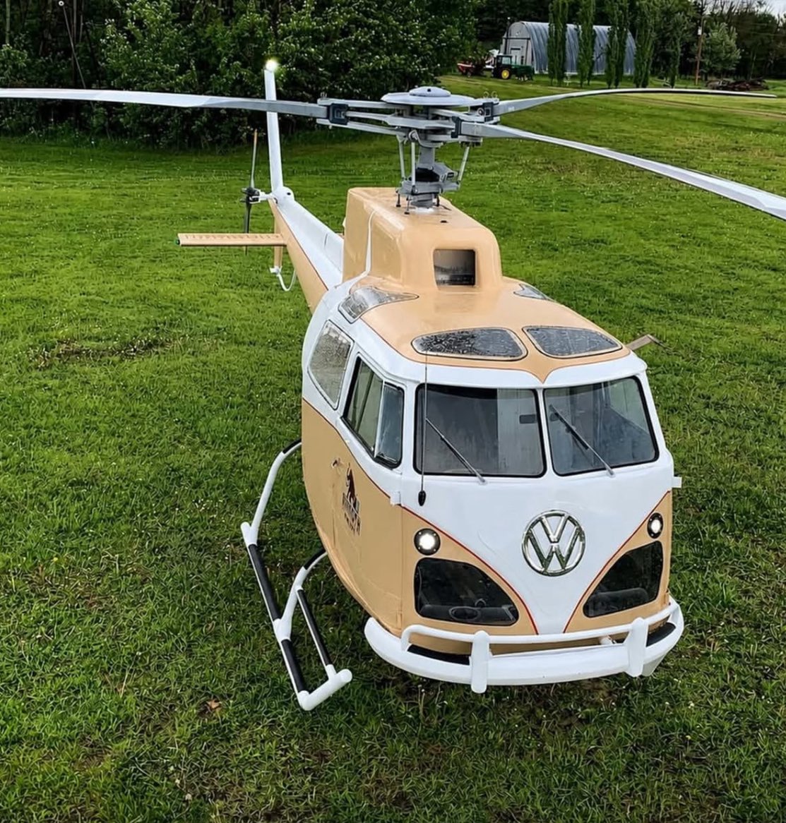 Puppieslover's tweet photo. A Canadian Aviation engineer got bored and turned his 1960s Volkswagen camper Van into a Helicopter https://t.co/lLDgIWPGck