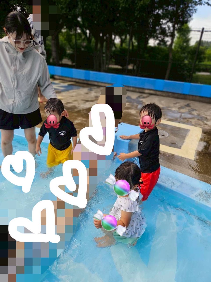 Applepleple_v's tweet photo. お尻に空気が入ってプカプカしてるのカワァ

このあと公園で1時間半🛝
で、ベビーカー忘れて途中まで帰ってしまい往復2時間かけて取りに行った😀 https://t.co/udDJBR5j6c