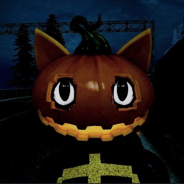 gold pumpkin cat lady 🧡 // WE ARE SO BACK 😼🎃 tweet media