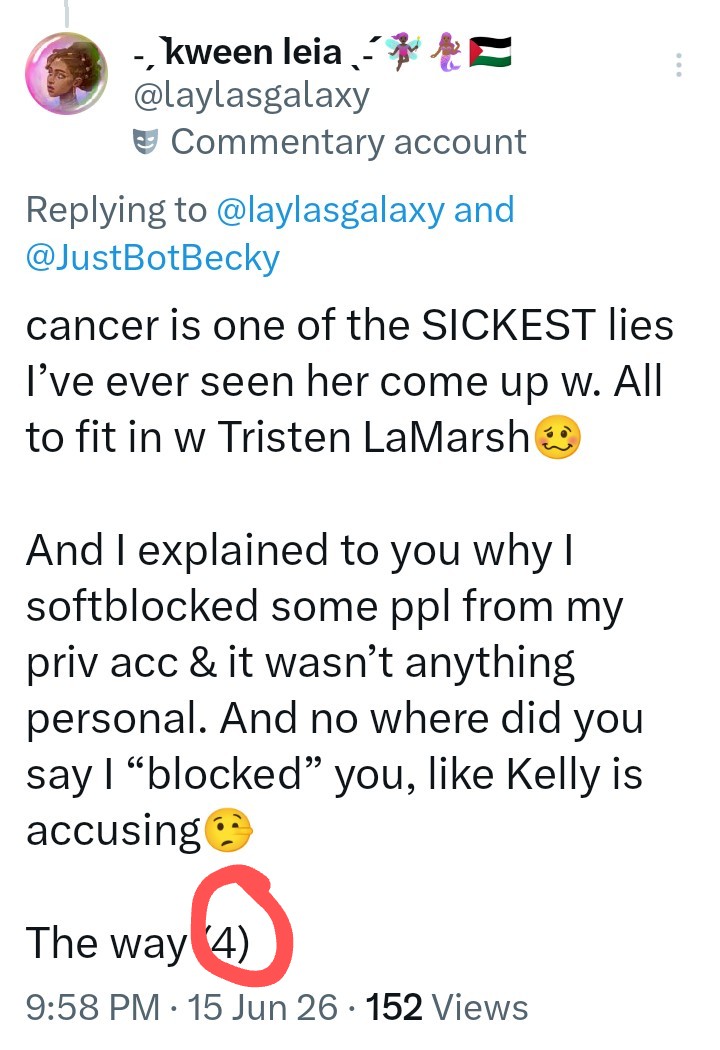 eyezwideblue's tweet photo. Jamie, you need to stop this. I see you've posted this a few times. None of us care that your friends with Gene, that's just ridiculous. But to repeatedly accuse @laylasgalaxy of saying something you can clearly see she didn't say, is wrong. Layla always puts a number on each post when it's a thread. I've circled them in red for you. 
Again, nobody cares if you take Gene's "side" or think she's your friend. Just don't be an asshole like she is & lie.