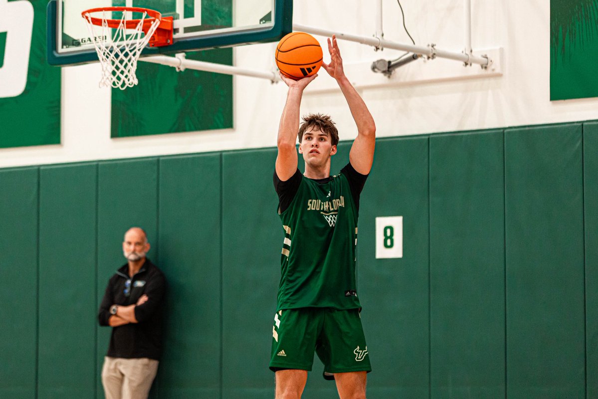 USF Men's Basketball tweet media