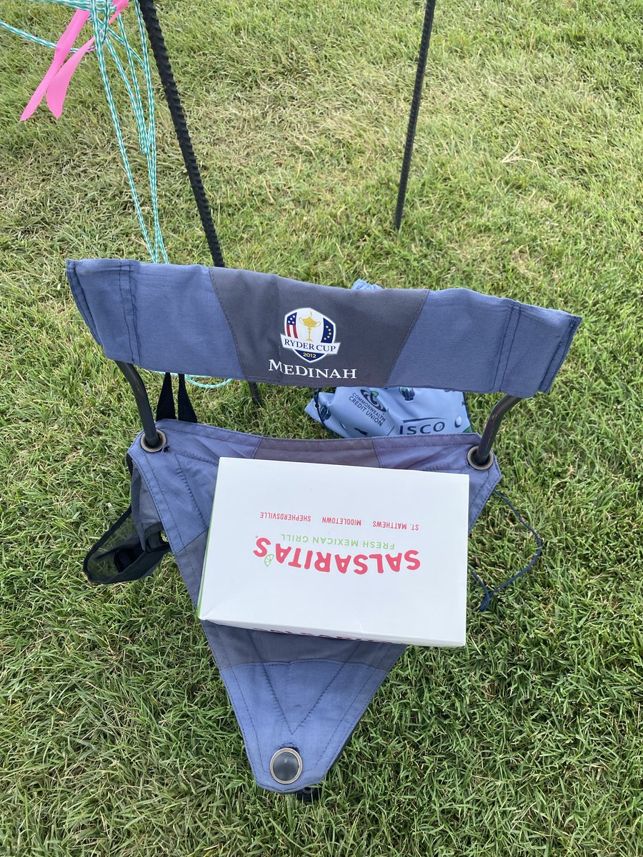 jackdunphy's tweet photo. ISCO Championship 
Hurstbourne…@PGATOUR 
Asked a volunteer:

How was lunch? 

“Fantastic!”

@Salsaritas @chiploverlou 

Logo should be on a hat just like this….UpsideDownPlaza 
Style….

#PipeUp 
#Salsaritas https://t.co/lCgXm4cf4s