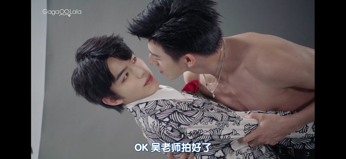daisy_bldaily's tweet photo. 這個對比太明顯了,就能看出來了
和師兄拍,身體貼近就很抗拒
和甄心拍,甄心迎面而來的吻,反而很沉浸很享受~
(他是真的喜歡甄心
#入戲 #Deepin #DeepinEP7
#奧利 #劉天躍 #李淑元 https://t.co/Y3i2sAASMp
