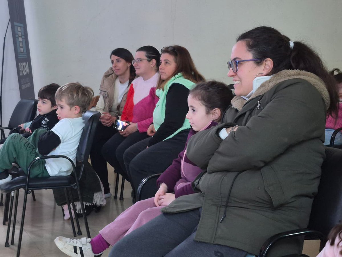 Cultura_Mza's tweet photo. 🎭 La Biblioteca Pública General San Martín volvió a recibir a grandes y chicos con "Lolo y Nina", de La Oruga Títeres.
📆Última función: 12 de julio
⏰️ 17h
🎟 Valor $4.000. Conseguí tu entrada en https://t.co/5gf6PEuXrg 
#CulturaMendoza https://t.co/SpqkEvK9nX