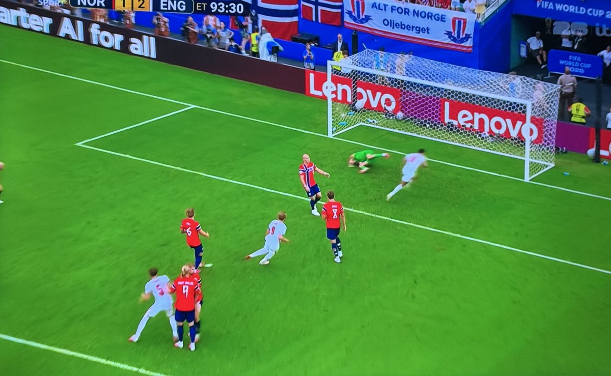 mrmdongo's tweet photo. Daaaaannngggg #fifa #england https://t.co/sNxyxxGuvJ