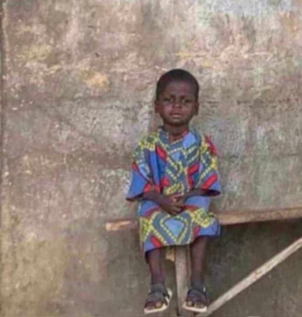 johnnyNo45's tweet photo. After today service I will go cook one  hot rice and beans with soft goatmeat stew😋. rice and bean don dey hungry me since make I use am chill. https://t.co/F10YOc0qWe