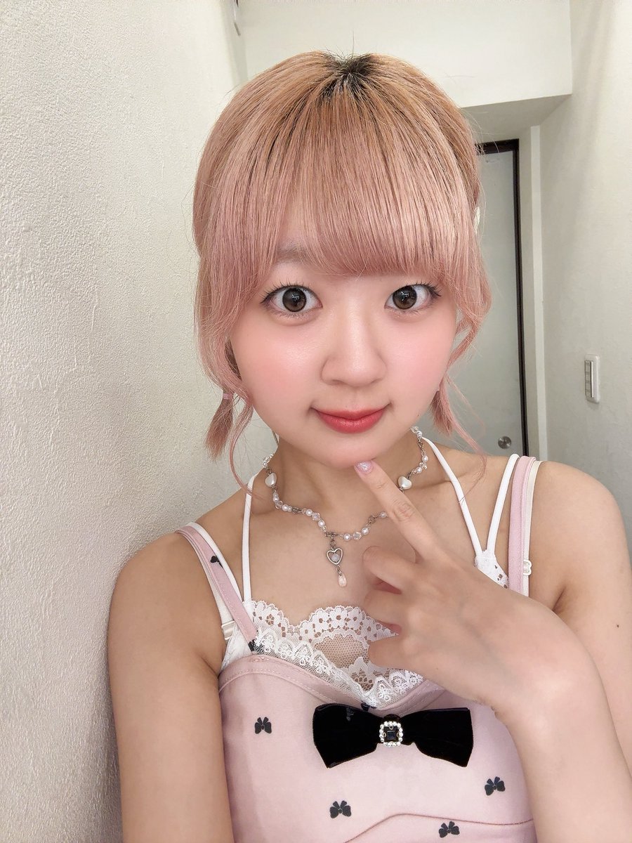 MIMORI_bae3's tweet photo. おはよう！今日は心斎橋VARONさんにて待ってます！
11:30~だよ、まだ間に合います！！
https://t.co/478ni8sRm2 https://t.co/fKBCCgSgUK