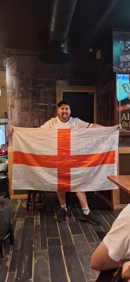 slirare's tweet photo. @1932sibbster  jag är en svensk medborgare, boende i Finland. Gör allt jag kan (&amp; till och med för mycket) för att sälknullarna inte ska vinna! https://t.co/NWq1Y1PPjx