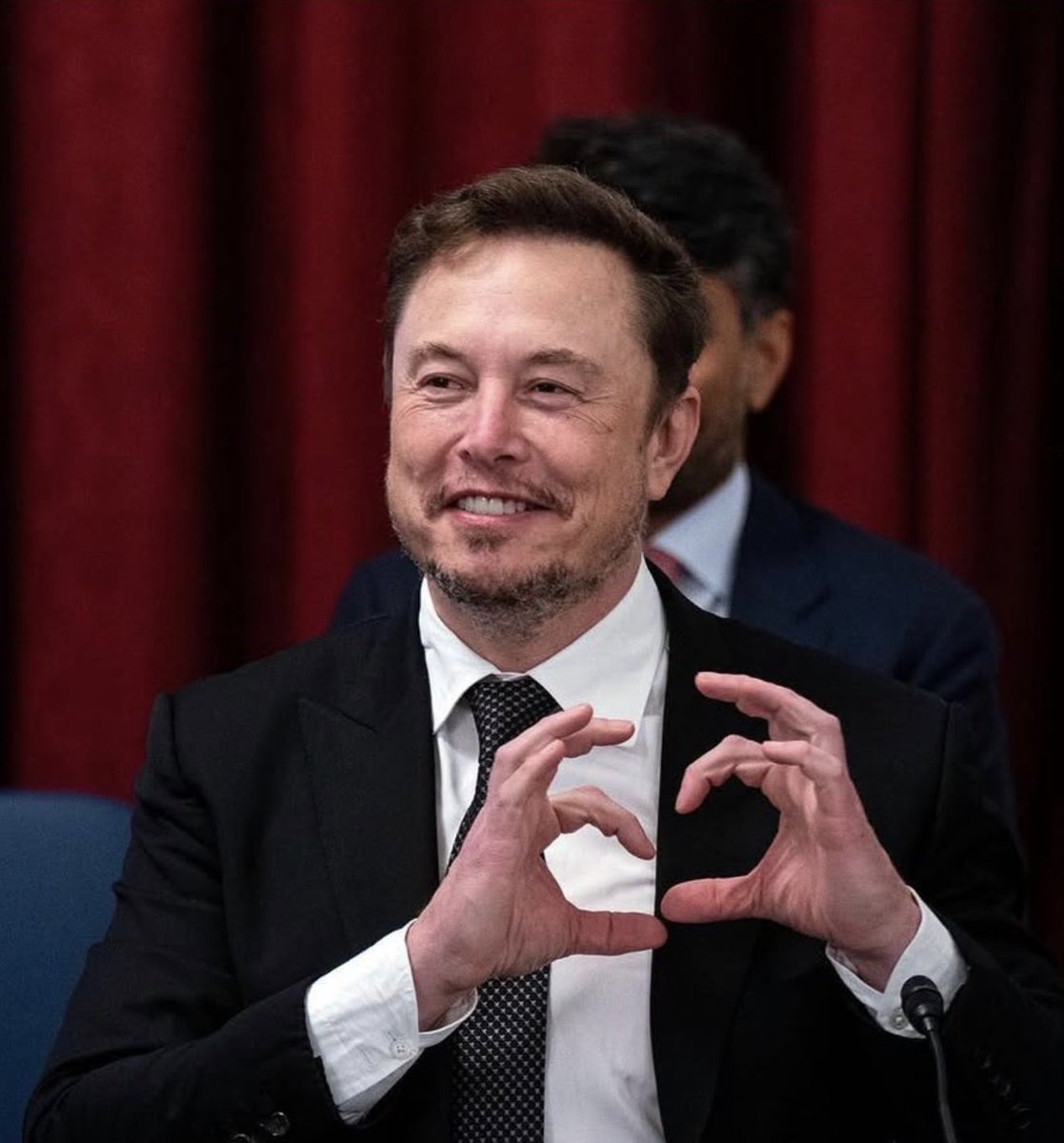 MAGAVoice's tweet photo. BREAKING: Elon Musk just completely ended Sam Altman’s whole career in just one post. WOW:

“After stealing an open source AI charity, you then stole all of Apple’s phone technology”

“What do you plan for an encore? That’s tough to beat”

ABSOLUTE MIC DROP 🔥 https://t.co/6ibBxZBHDM
