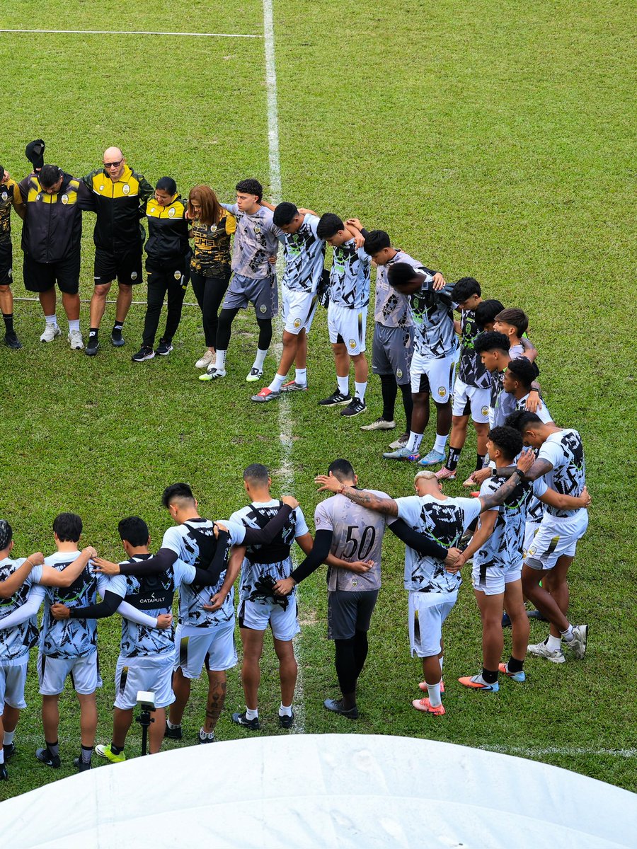 DvoTachira's tweet photo. El fútbol también es un puente para la solidaridad 🇨🇴🤝🇻🇪

Ya está disponible la boletería para este partido benéfico, entre el Atlético Nacional 🇨🇴 y el Deportivo Táchira 🇻🇪, una oportunidad para unirnos y brindar apoyo a las víctimas del terremoto. 

Cada asistencia suma y cada aporte representa una esperanza para quienes más lo necesitan.

Nos vemos en el Atanasio Girardot para demostrar que, juntos, podemos hacer la diferencia.

🎫 https://t.co/YtIl9GwUMz