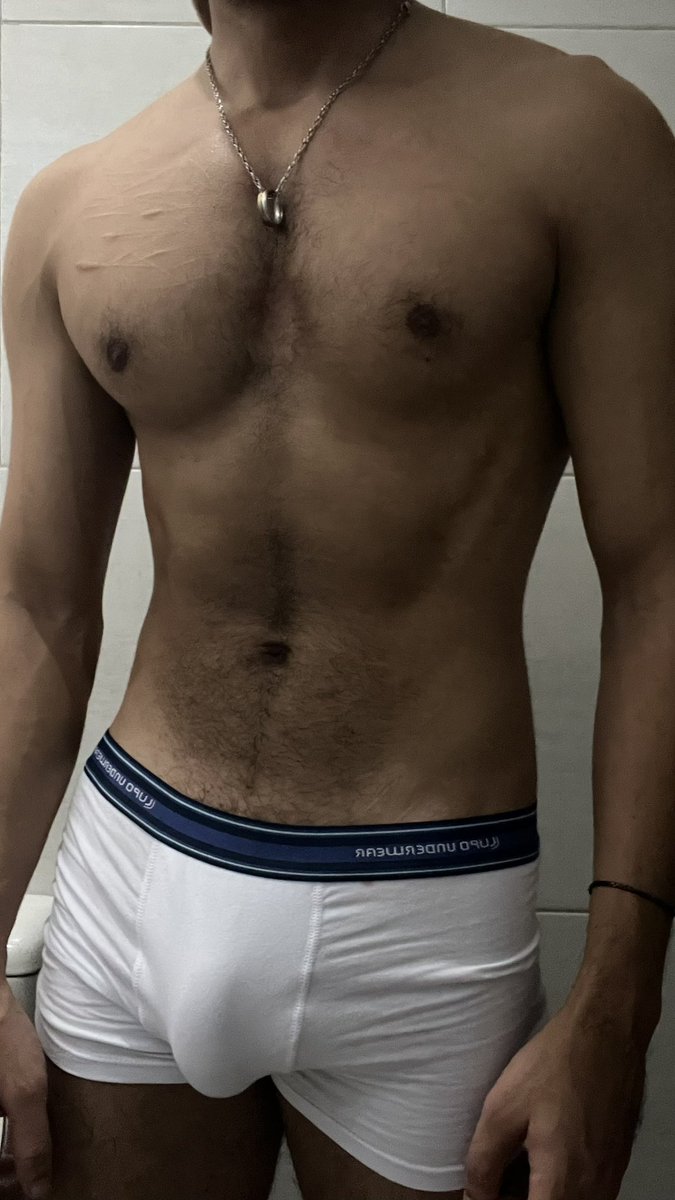 tallkzx's tweet photo. Pensando bem … https://t.co/IpIFqmPCaz