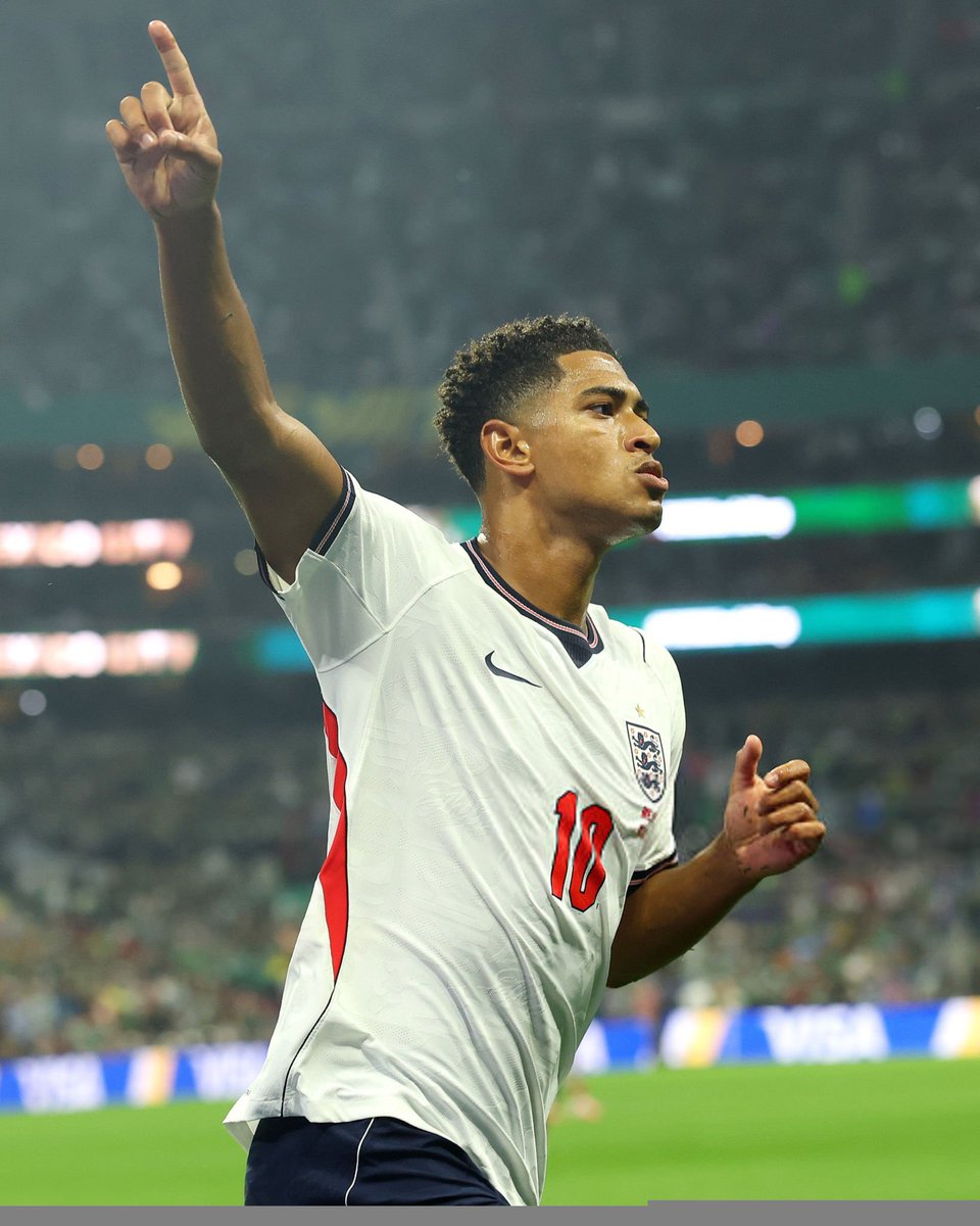 TrendEPL's tweet photo. 🚨🚨 تــاريخي 🚨🚨

• 19 هدفًا تم تسجيلها من قِبل لاعبي ريال مدريد في كأس العالم (2026). ـــــ لا يوجد نادٍ في التاريخ سجل لاعبوه هذا العدد في نسخة واحدة! 😨🔥 https://t.co/jIPuFxBWlv