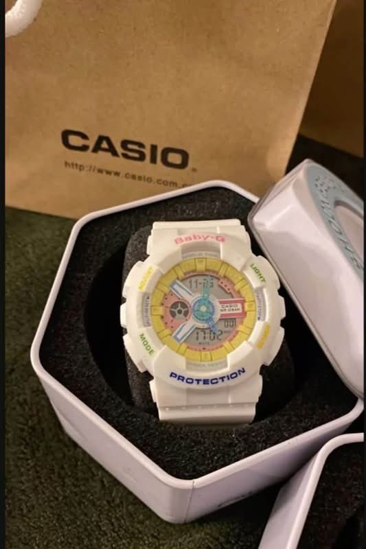 layxsnv's tweet photo. I think I want a G Shock now🥹😍😍 https://t.co/PGISU3uMBg