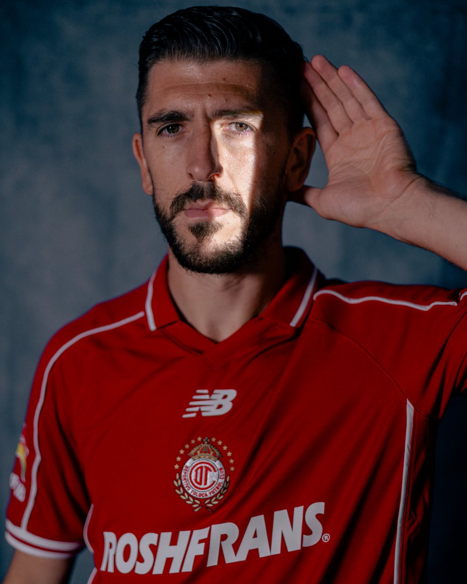 TolucaFC's tweet photo. @chihuahua_rojo @BraandTV 🐐 https://t.co/nrbJQp4J3k
