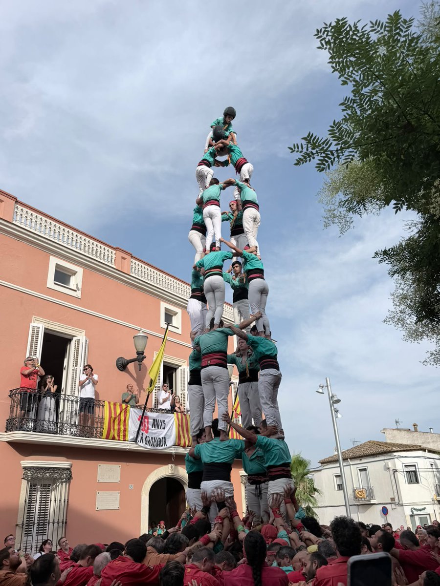 CCSPISP's tweet photo. Avui a la Diada de FM de La Granada hem descarregat la clàssica de vuit acompanyada del pilar de sis. 💚
🫂Gràcies a @AjLaGranada x convidar-nos i a @Xicots i @xiquets x la germanor a la plaça
🔜Propera Diada serà Santa Anna a Reus
#castells #castelleres #castellers https://t.co/ac8RT9W7El