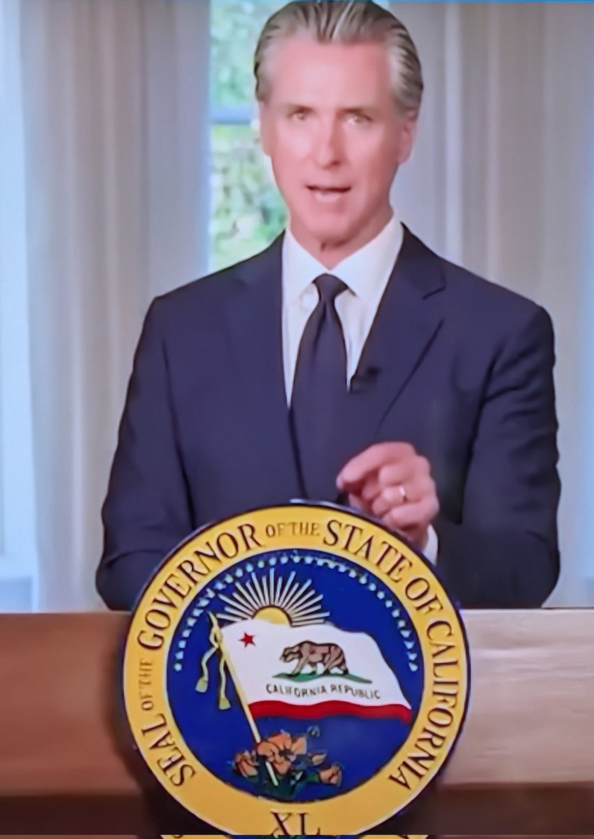 JoeyChambone's tweet photo. "If you meddle in our Election, or assist @realDonaldTrump in investigating our Elections, you "WILL BE PROSECUTED"!.. We will be the wall he can't get past".
            --- Gavin Newsom

Notice how this inept zero threatens everyone "except" @realDonaldTrump !
LOL.. Coward! https://t.co/vcCYfufm4x