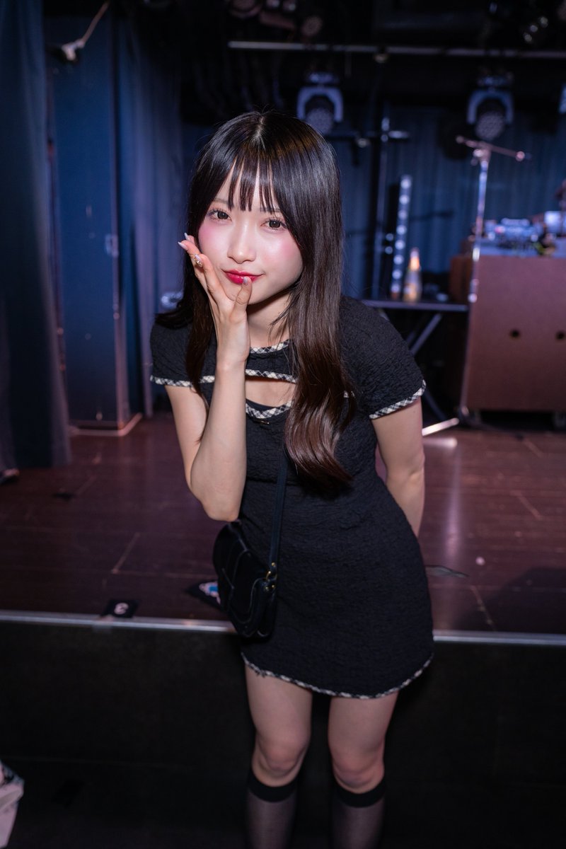 momoebiend's tweet photo. DJ YUYUさん、最高でした🤩
かわいすぎたし選曲も良かった！
走れ！久しぶりに全力コールできた(笑)
まーじて楽しすぎて秒でゆゆさんの時間終わってもっとしてーってなりました！
次も待ってます！！
#LEADINGFUKUOKABARIBARINIGHT 
#DJYUYU 
#マジスペ https://t.co/272lwAufMp