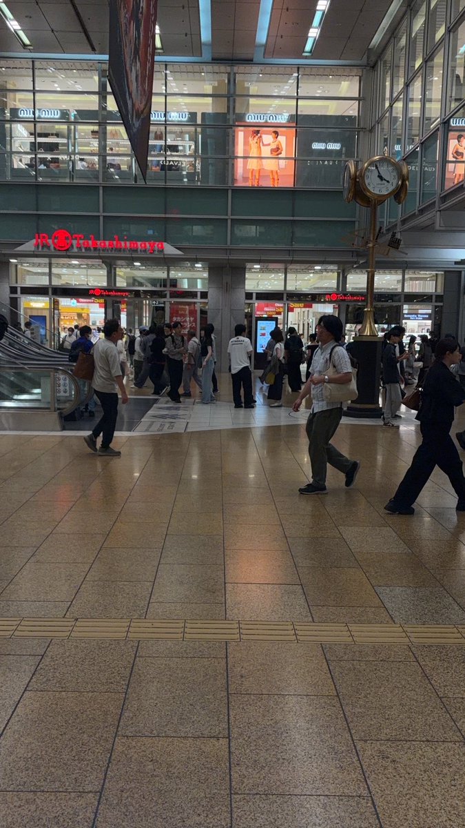 numboi6's tweet photo. しあわせになりたいもんね https://t.co/AZXBdiaYd3