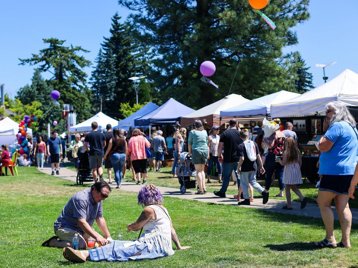 CityofGresham's tweet photo. Celebrate Gresham’s Festival of Arts NEXT WEEK, July 16–18 with free family fun, live music, food, vendors, 150+ artists, kid activities, and community events in downtown Gresham. 

More info, times and maps available at https://t.co/SquqO6qumk https://t.co/LX44og7xt8