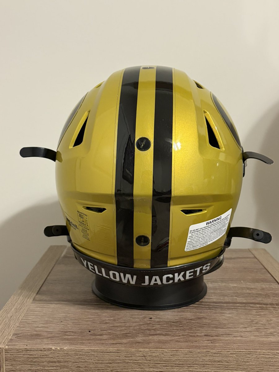 ALHS Helmets tweet media