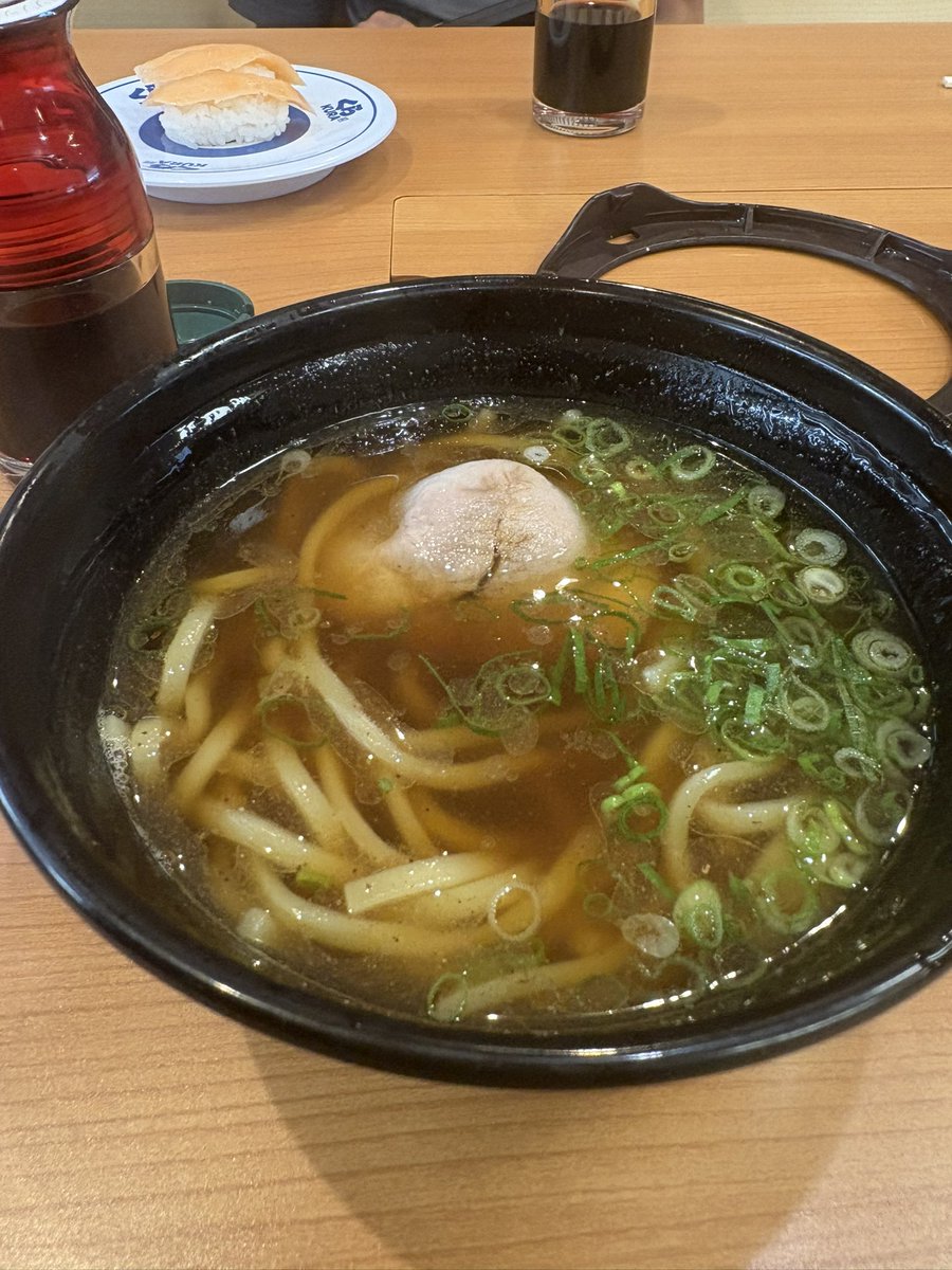 subaru79101's tweet photo. #らうめんの人
#２０２６年５０杯目
#くら寿司
#醤油ラーメン
#うどんっぽい
#一緒にラーメン行きませんか？ https://t.co/rob47SIOMt