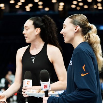 5rsszns's tweet photo. #NewProfilePic #soon #myduo #notsoonenough #paigetotheliberty #imbegging #injectit https://t.co/Fj2XVsMibn