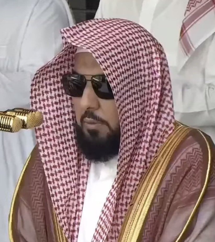 Fadia396's tweet photo. صلاة الظهر والعصر ..
حرسكم الله وسددكم نتقدم إليكم بفيض من مشاعر الاعتزاز والامتنان في ختام هذه الفتره المباركه ااتى قضيتموها في خدمة المسجد_الحرام اثلجتم بها صدور الملايين لقدكنتم منارات الهدى والسكينة وبلسما للقلوب وخشوعا تفيض له القلوب،،
🤍🤍الله يبارك في اعماركم وجودكم.
**** https://t.co/rwt7ncVojC