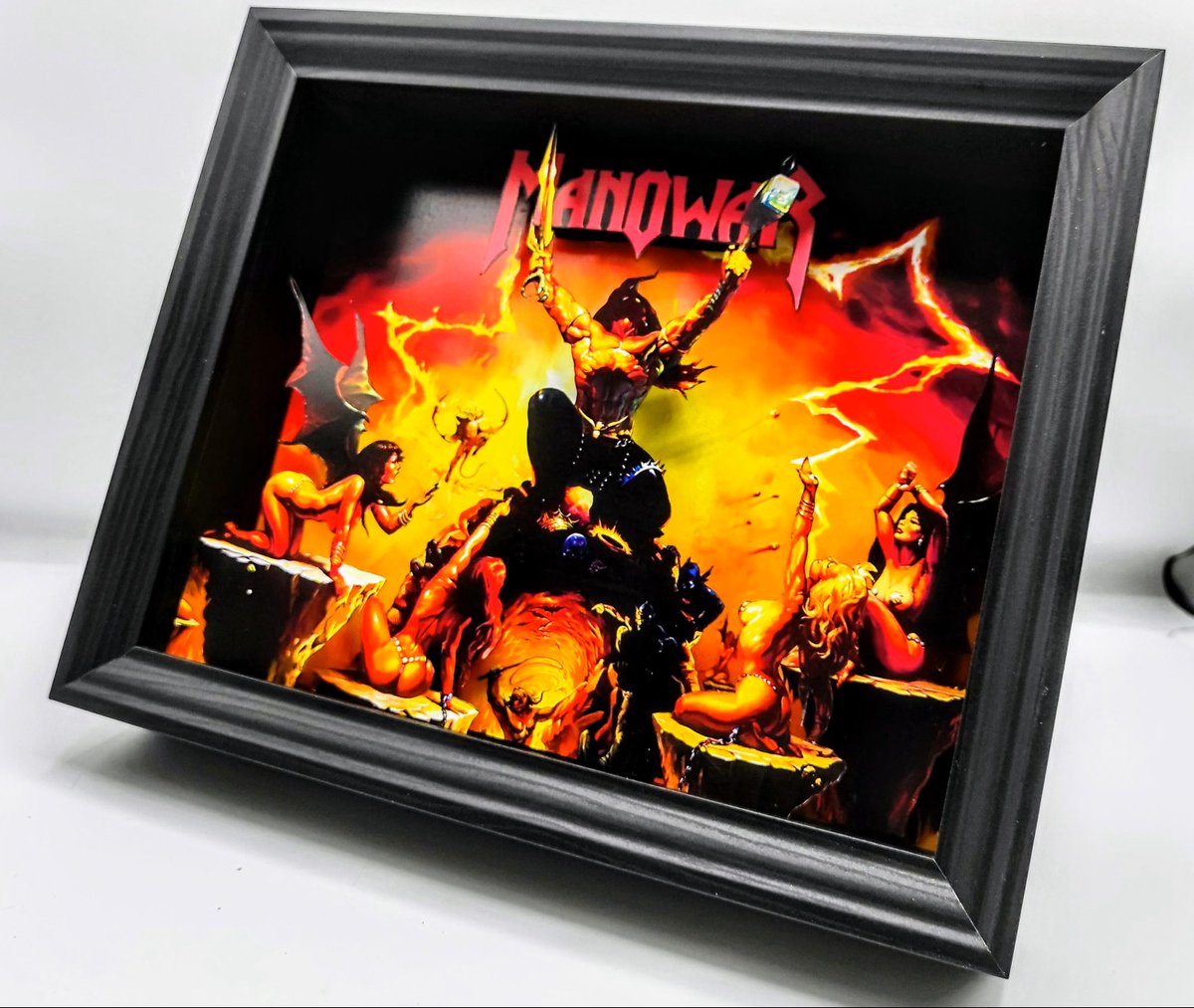 BShadowboxes's tweet photo. #shadowbox #diorama #fanart #yourpassionframedㅤ https://t.co/D0UEyMIgbI