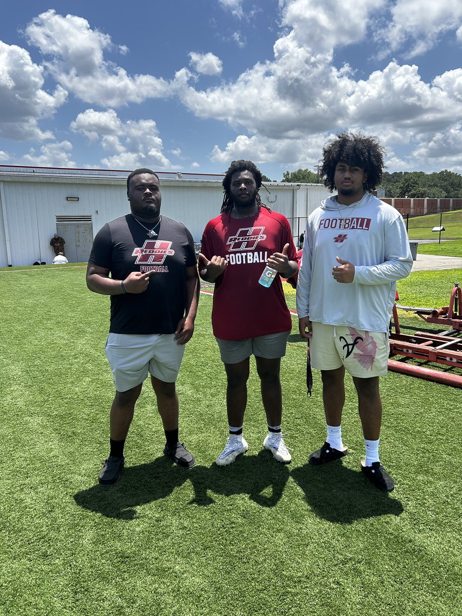 jxydien's tweet photo. After a great conversation with @CoachWarehime and camp earning OL MVP I am extremely blessed to receive an offer from @ReddiesFB ❤️🖤@CoachSlade_Cal @coachnlowery @CoachZRogo @CoachHarber1 @Qua_Bell3 @Braxtongrant21 @JaheimSmith2009 @SharpKylan https://t.co/qVMISUXNhK