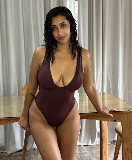 florezonee's tweet photo. @cicidaripper_ Too good, and what about mine?😙 https://t.co/OpfZUyJpqE