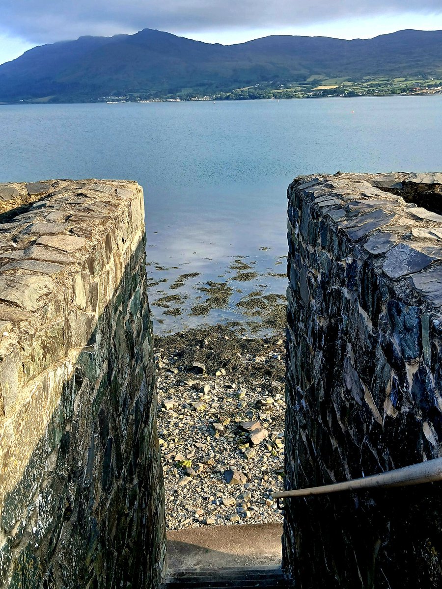 dianebutler95's tweet photo. Lovely evening for a dander around the town.
#Warrenpoint https://t.co/KA91W7U8Db