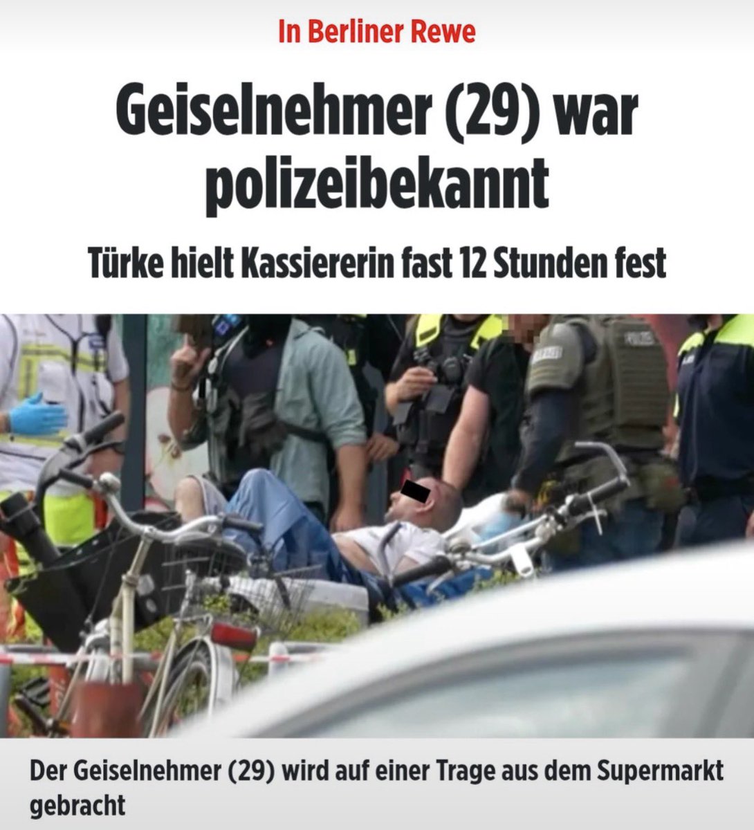 Georg_Pazderski's tweet photo. Geiseldrama bei REWE in Berlin!

„‚Mann‘ weigerte sich Waren aufs Band zu legen, dann zog er ein Messer.“

Nach 12 Stunden wurde die Geisel befreit.

Wäre es nicht interessant, den Vornamen des Täters zu erfahren.

Oder ist das nicht mehr nötig? https://t.co/orRPJkR58G