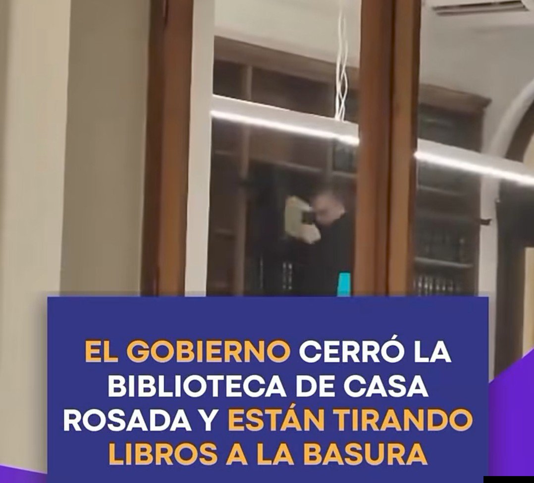AlmaMen00089700's tweet photo. Yo estudie hace un par de años , con un buen profesor de historia.
Un acontecimiento del año del 79 , y me suena está imagen. A ustedes no ????? https://t.co/qhsDyg1s83