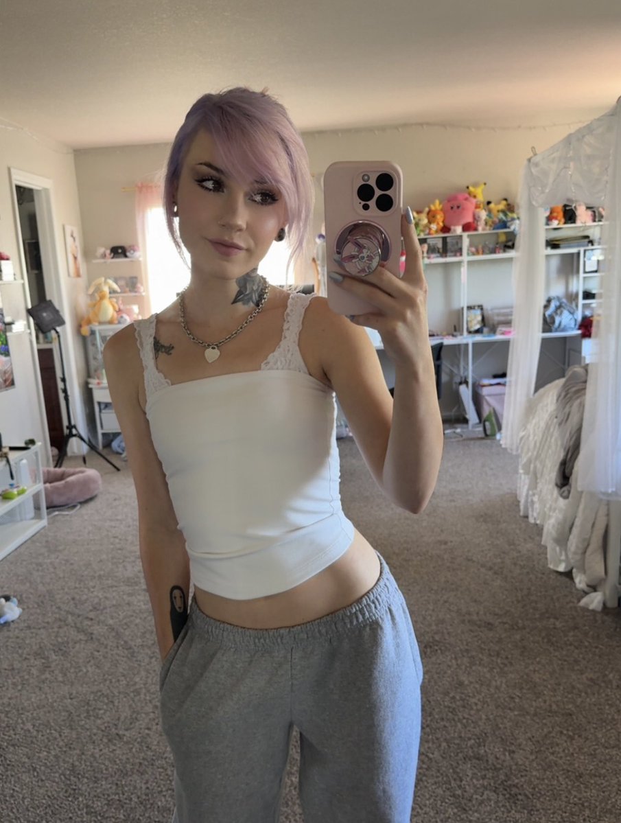 angel_byte_'s tweet photo. 💖 https://t.co/JD8akzCpmG