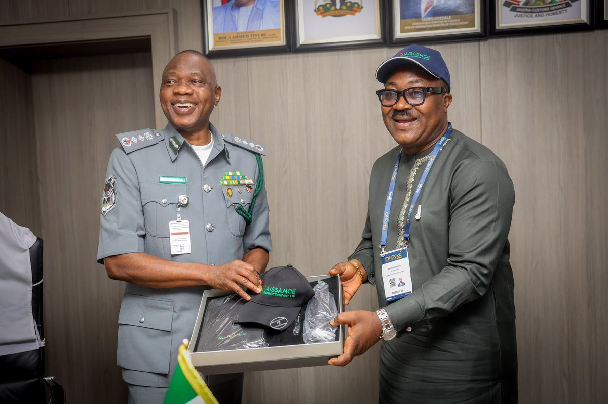 NIGERIA CUSTOMS tweet media
